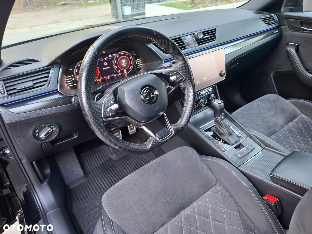 Skoda Superb 2.0 TSI 4x4 Sportline DSG - 8