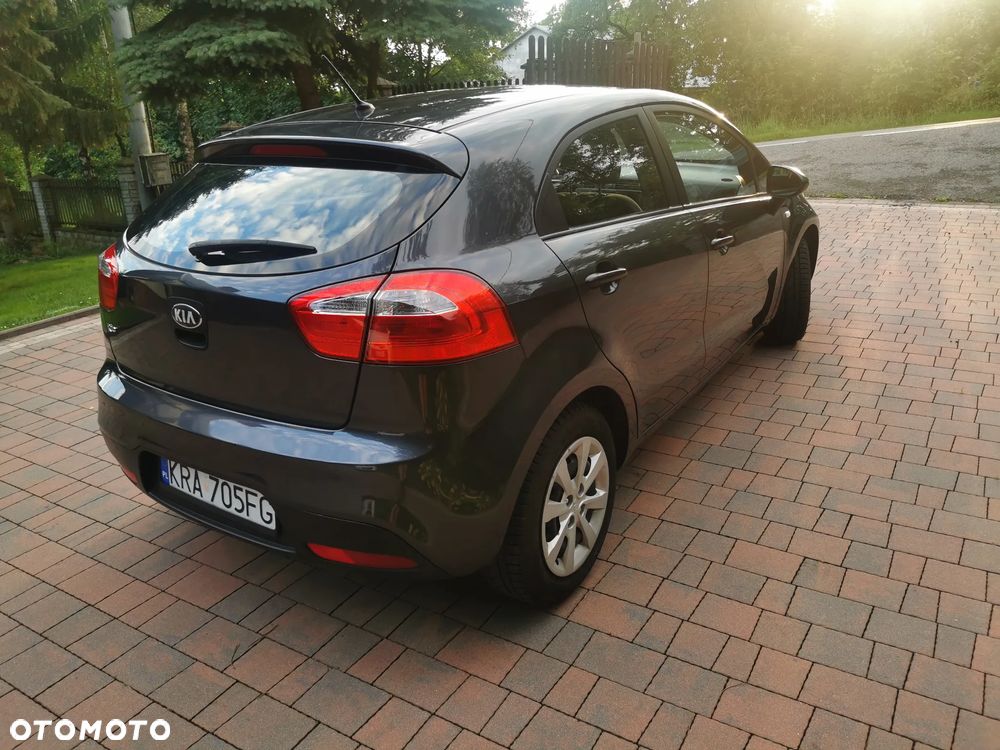Kia Rio 1.2 Edition 7 - 8