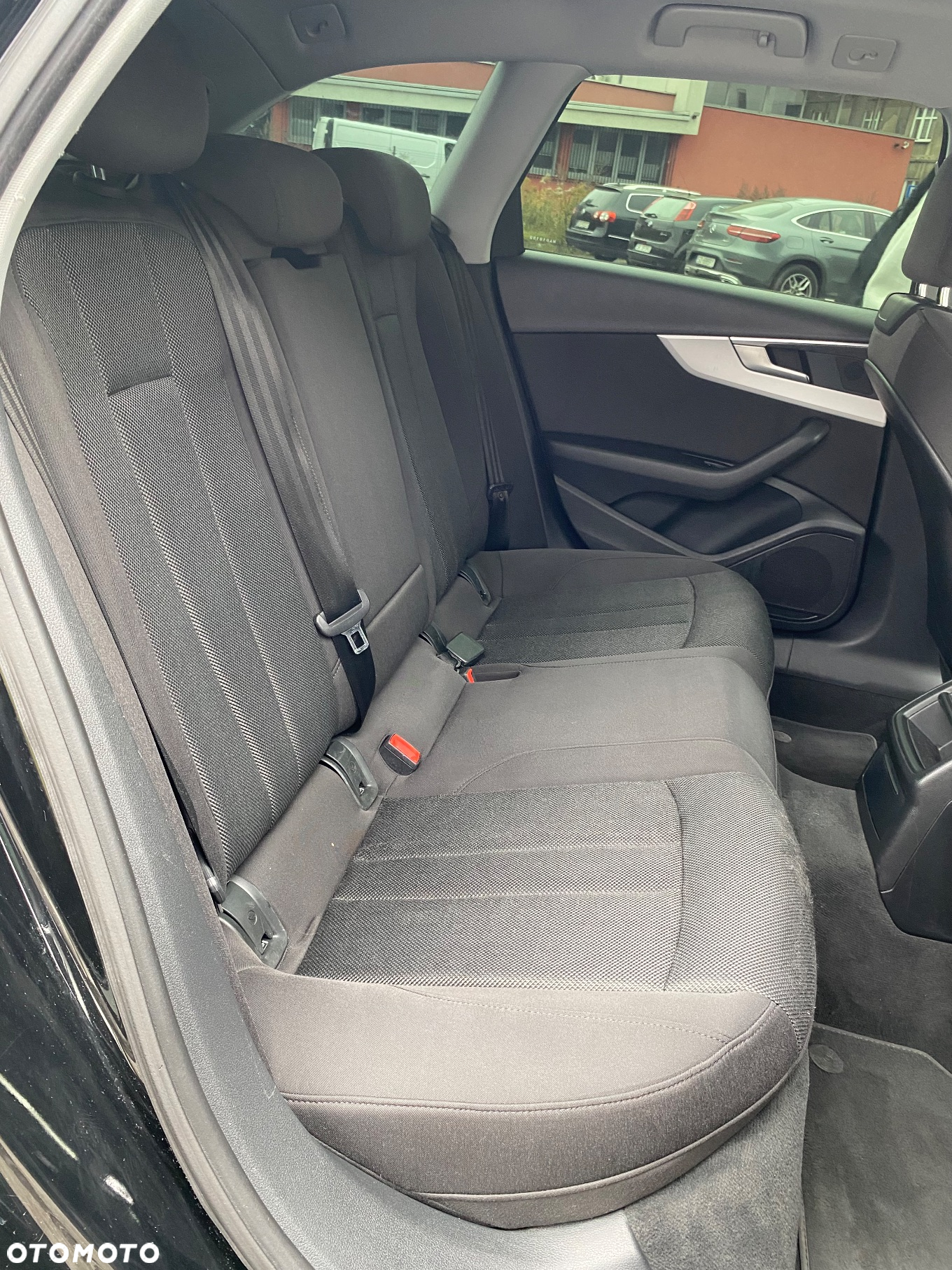 Audi A4 Avant 2.0 TDI S tronic - 21