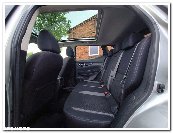 Nissan Qashqai 1.3 DIG-T N-WAY - 27