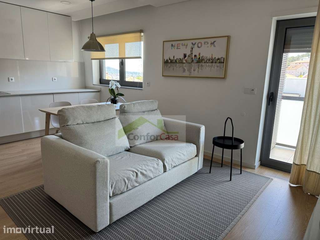 Apartamento T1 mobilado e equipado-Ar Condicionado-Gualtar - Grande imagem: 3/14