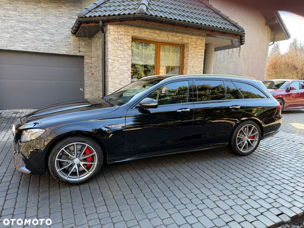 Mercedes-Benz Klasa E AMG 63 S 4Matic+ 9G-TRONIC - 11