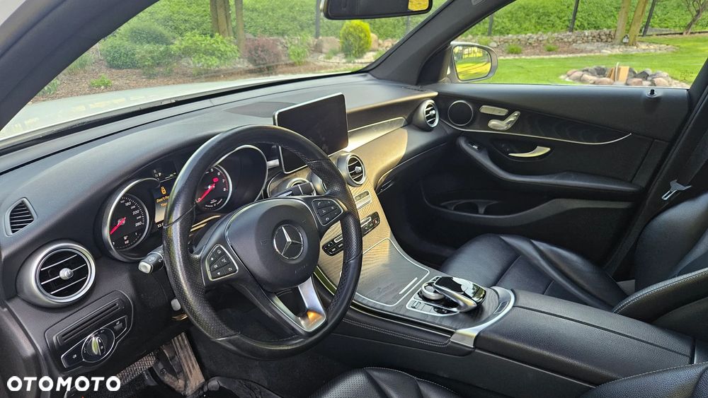 Mercedes-Benz GLC 350 e 4Matic 7G-TRONIC - 2