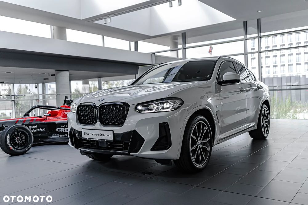BMW X4 - 16