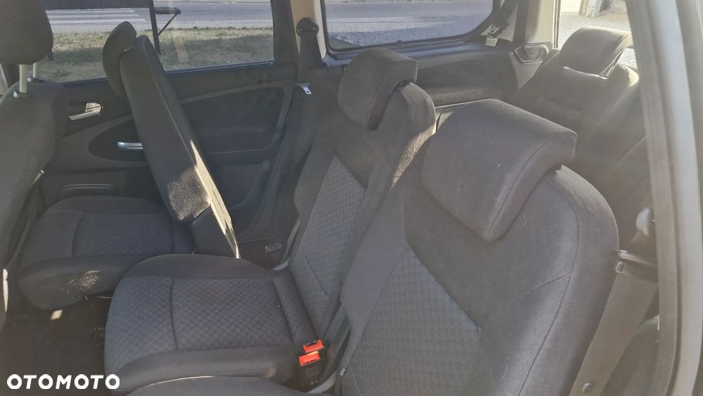 Ford Galaxy 2.0 TDCi Ghia - 10