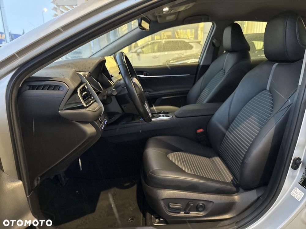 Toyota Camry 2.5 Hybrid Prestige CVT - 13