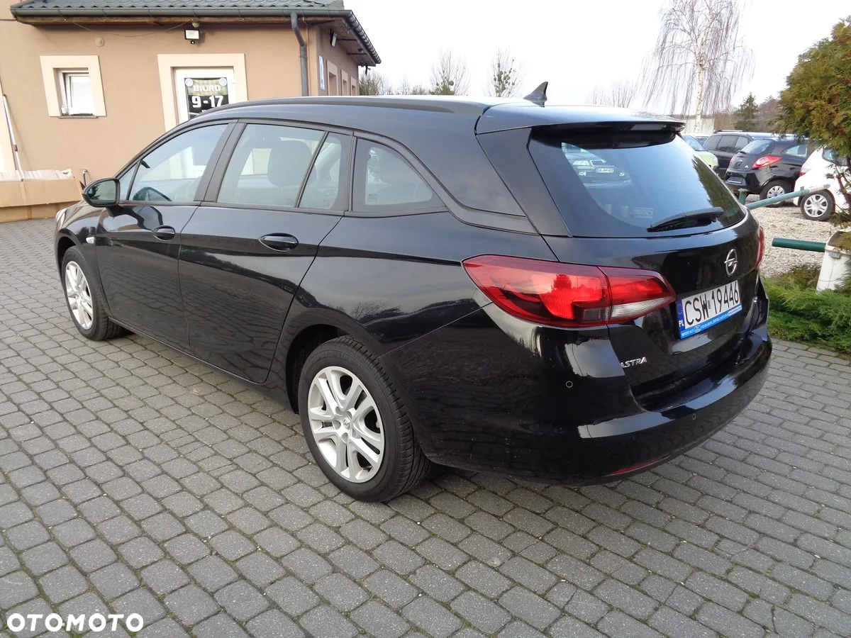 Opel Astra - 3