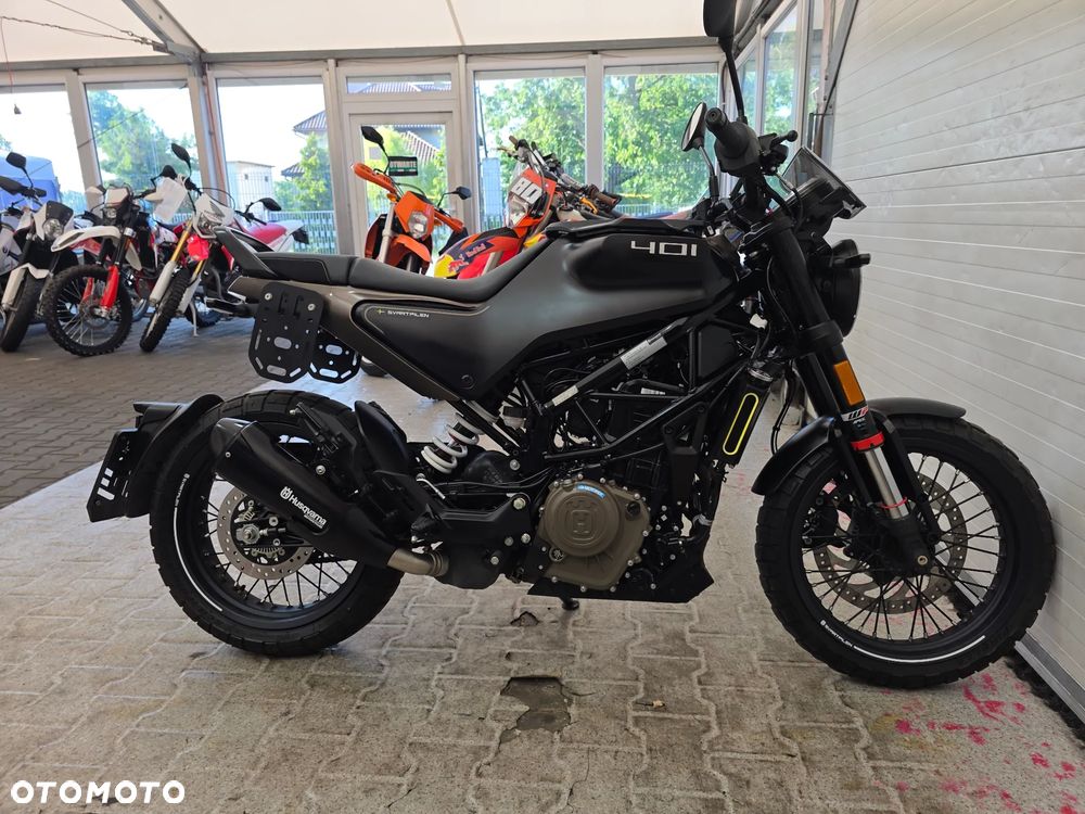 Husqvarna Svartpilen - 20