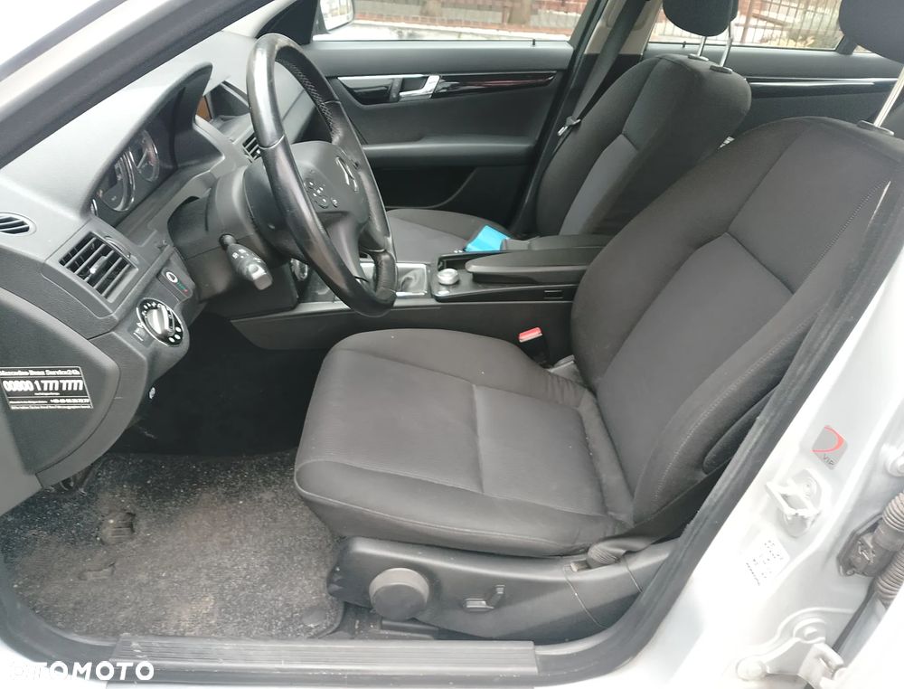 Mercedes-Benz Klasa C 180 Kompressor Avantgarde - 20