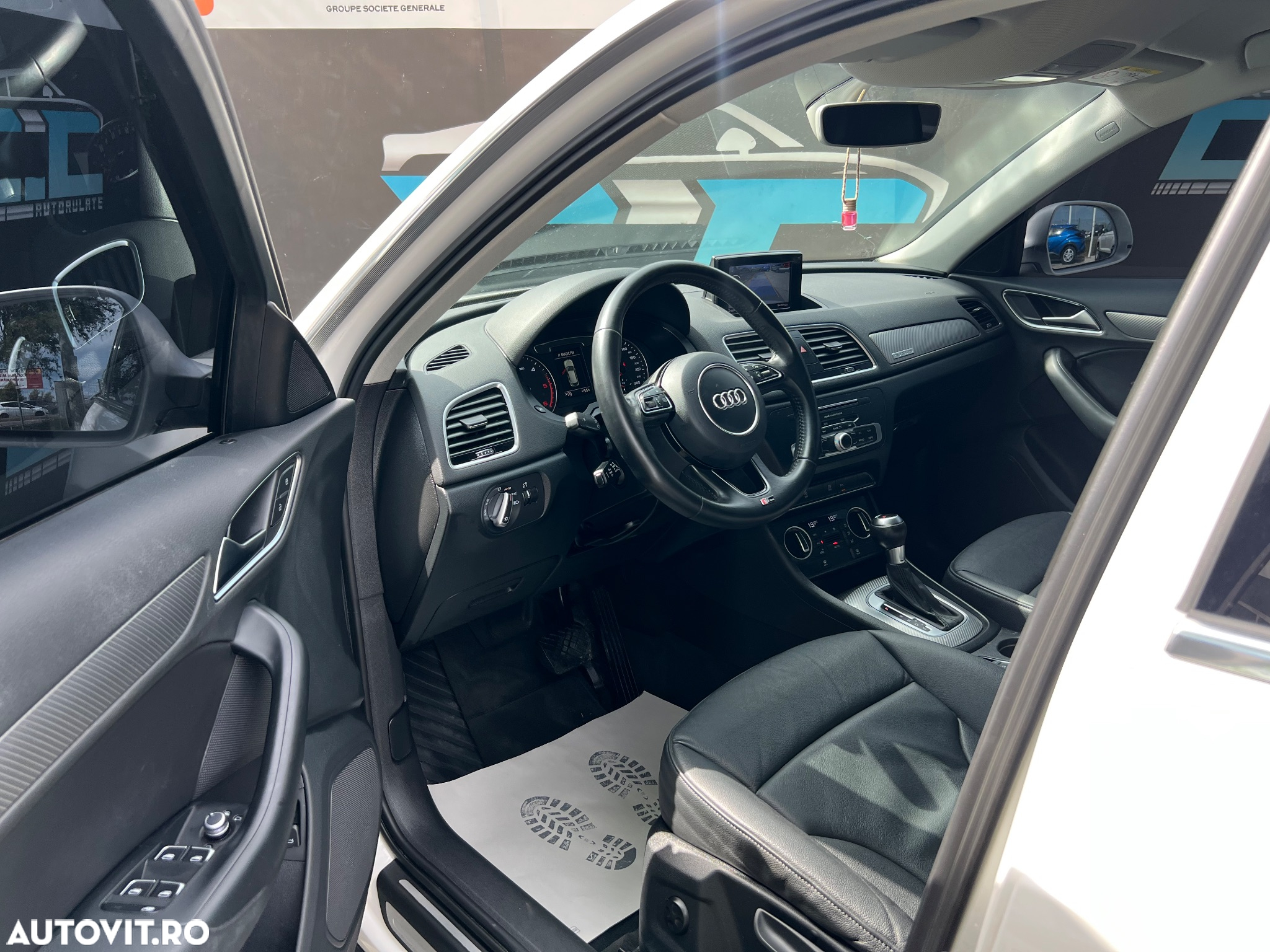 Audi Q3 2.0 TDI Quattro Stronic Sport - 11