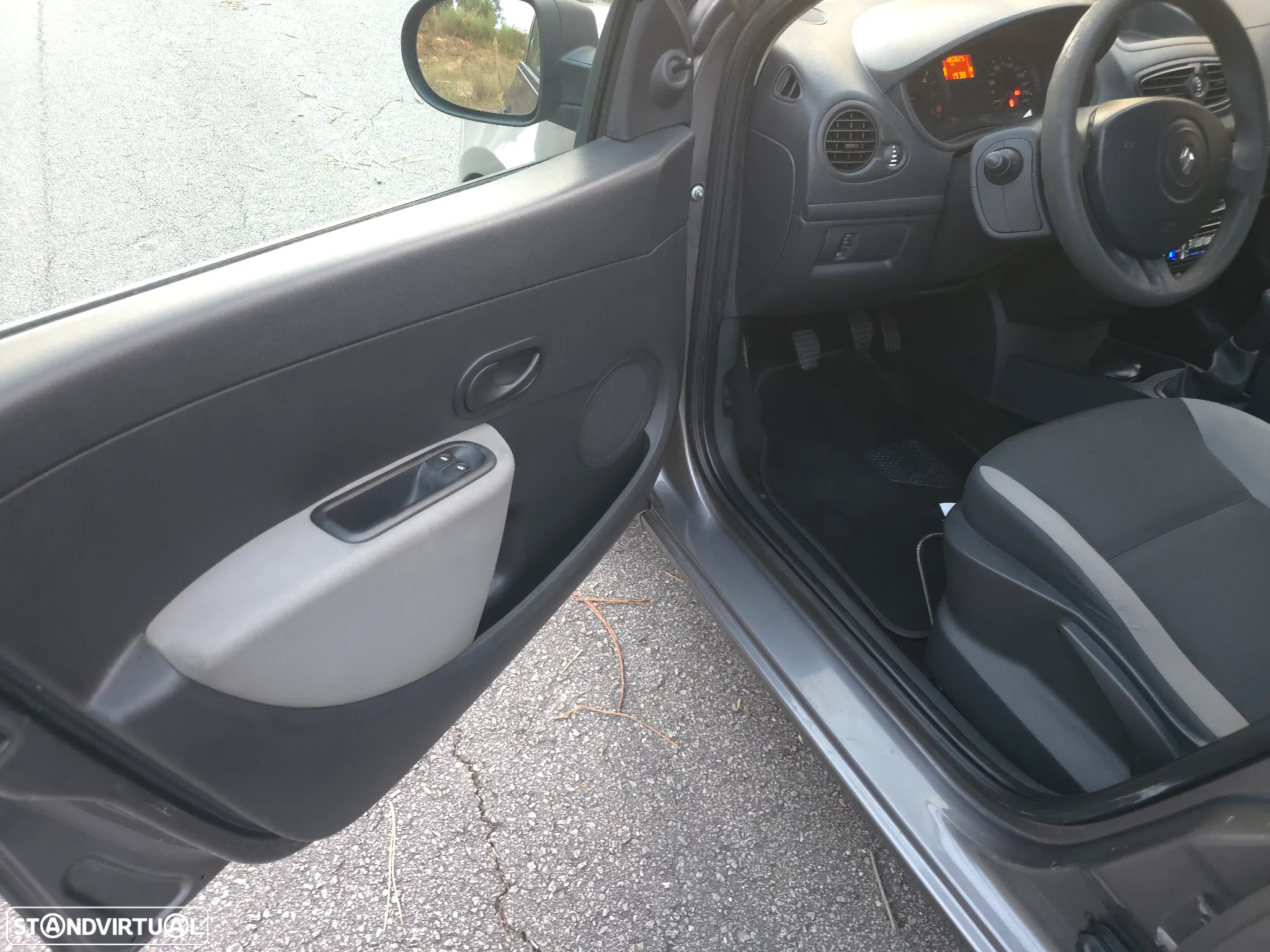 Renault Clio 1.5 dCi # - 7