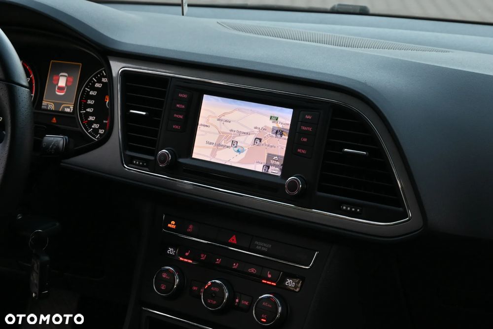 Seat Leon Sportstourer 1.8 TSI Start&Stop DSG FR - 24