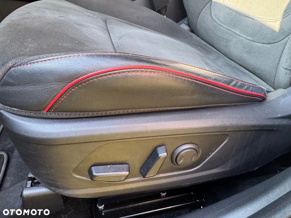 Hyundai Tucson 1.6 T-GDi 48V Platinum N Line 4WD DCT - 30