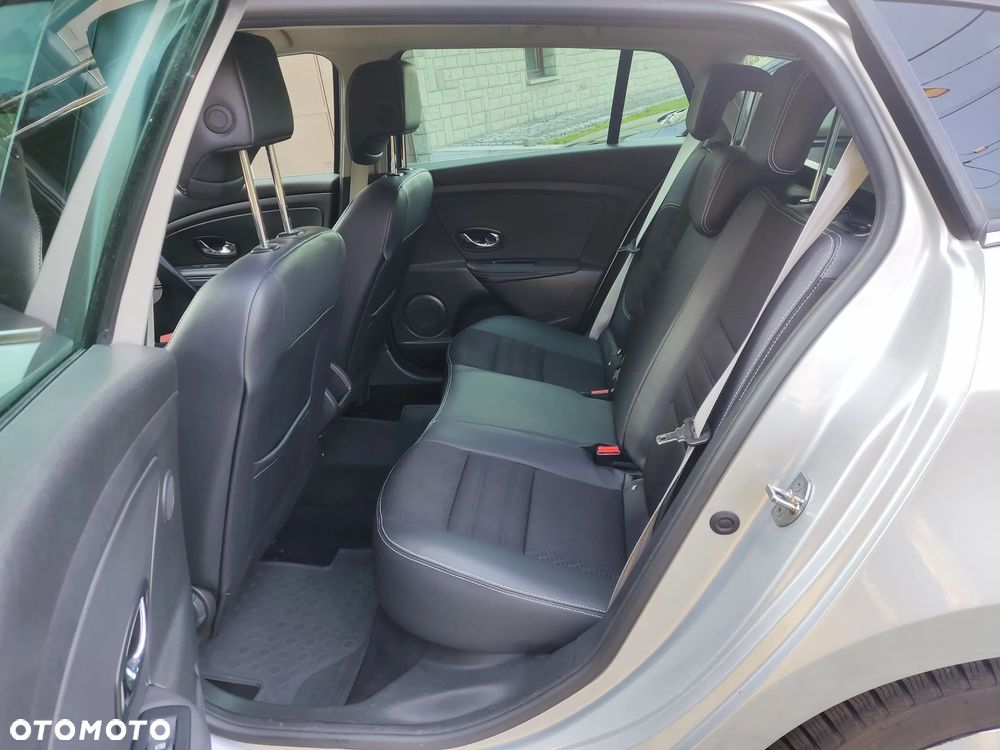 Renault Megane 1.6 dCi Energy Bose EU6 - 14