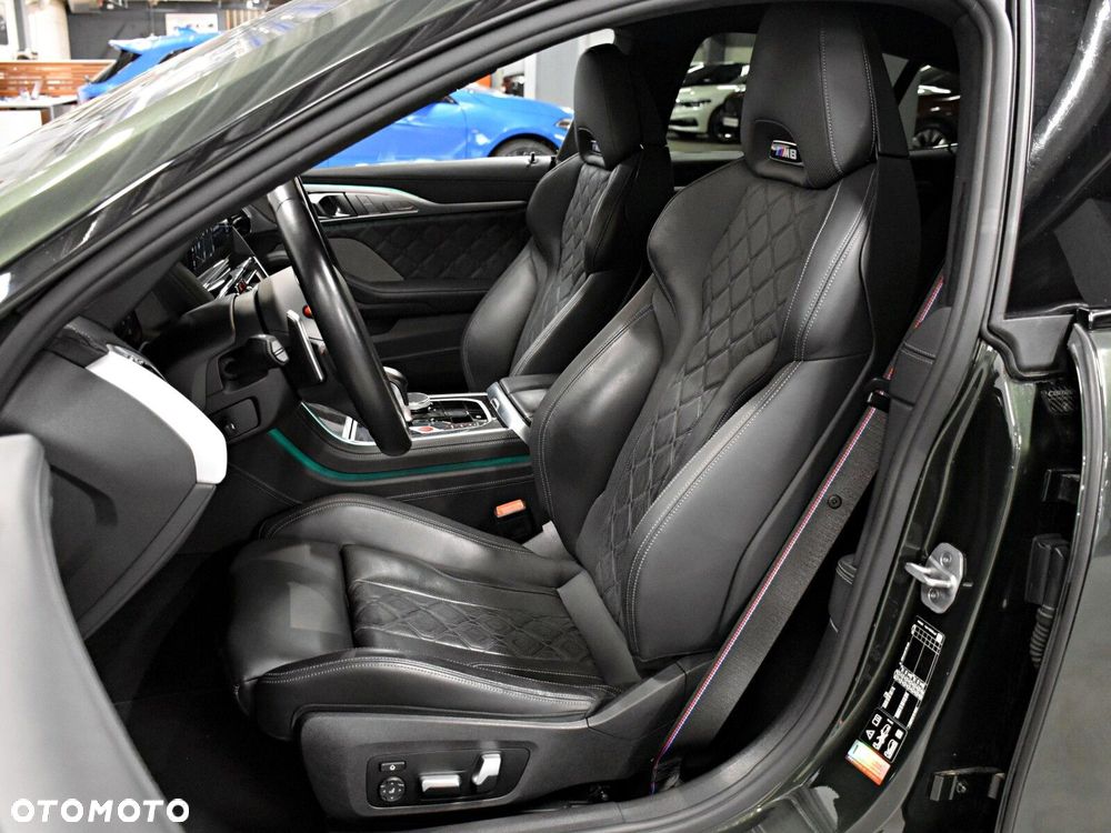 BMW M8 Competition - 10
