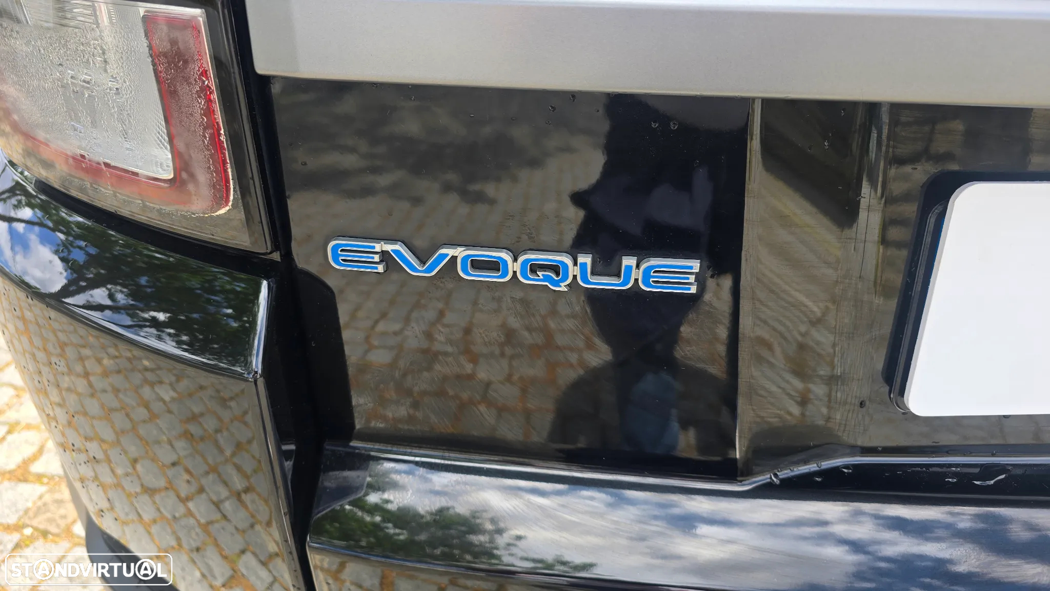 Land Rover Range Rover Evoque 2.0 D150 R-Dynamic - 12