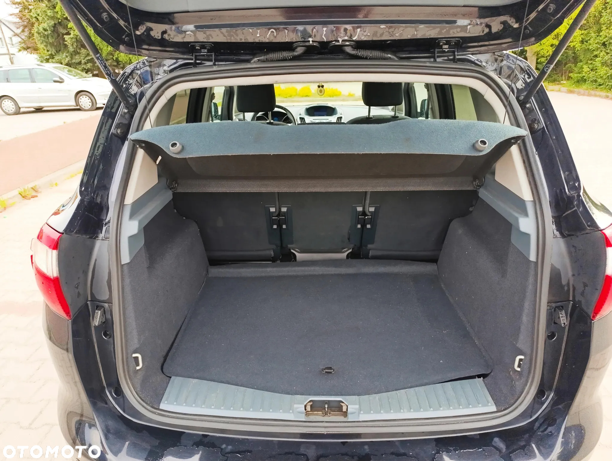 Ford C-MAX 1.6 Titanium - 11