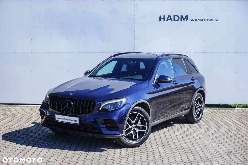 Mercedes-Benz GLC 250 4Matic 9G-TRONIC AMG Line - 3