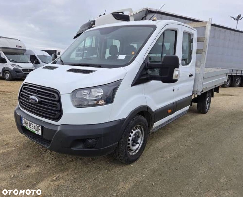Ford Transit - 1