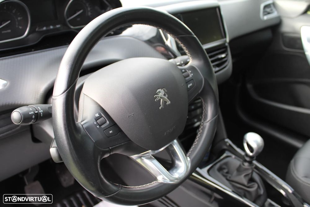 Peugeot 2008 PureTech 110 Stop&Start Allure - 20