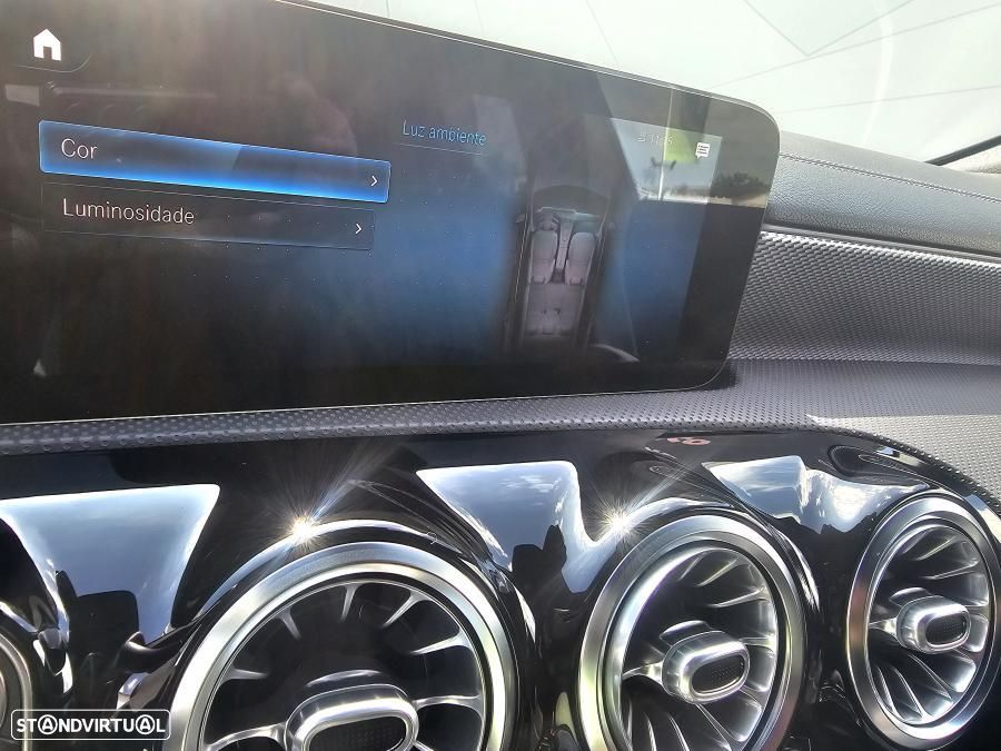 Mercedes-Benz CLA 180 d Shooting Brake Progressive Aut. - 43
