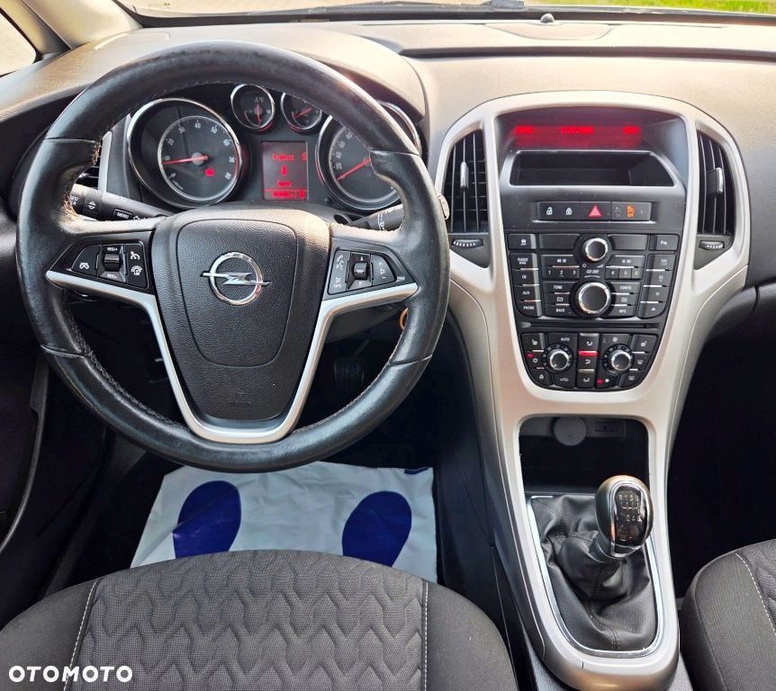 Opel Astra 1.4 Turbo Style - 33