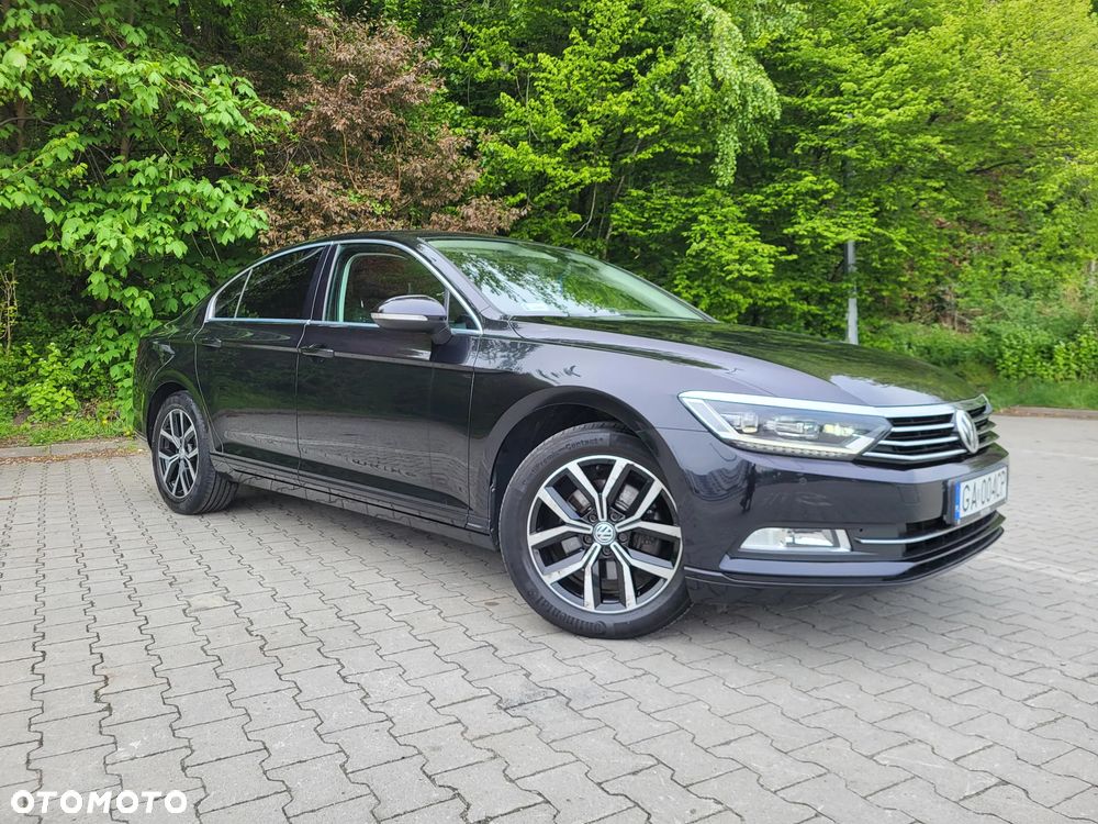 Volkswagen Passat 1.8 TSI BMT Comfortline - 2