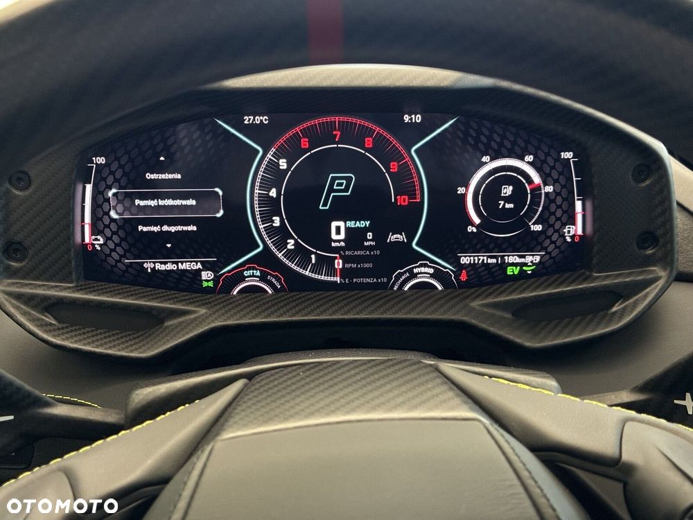Lamborghini Revuelto - 13