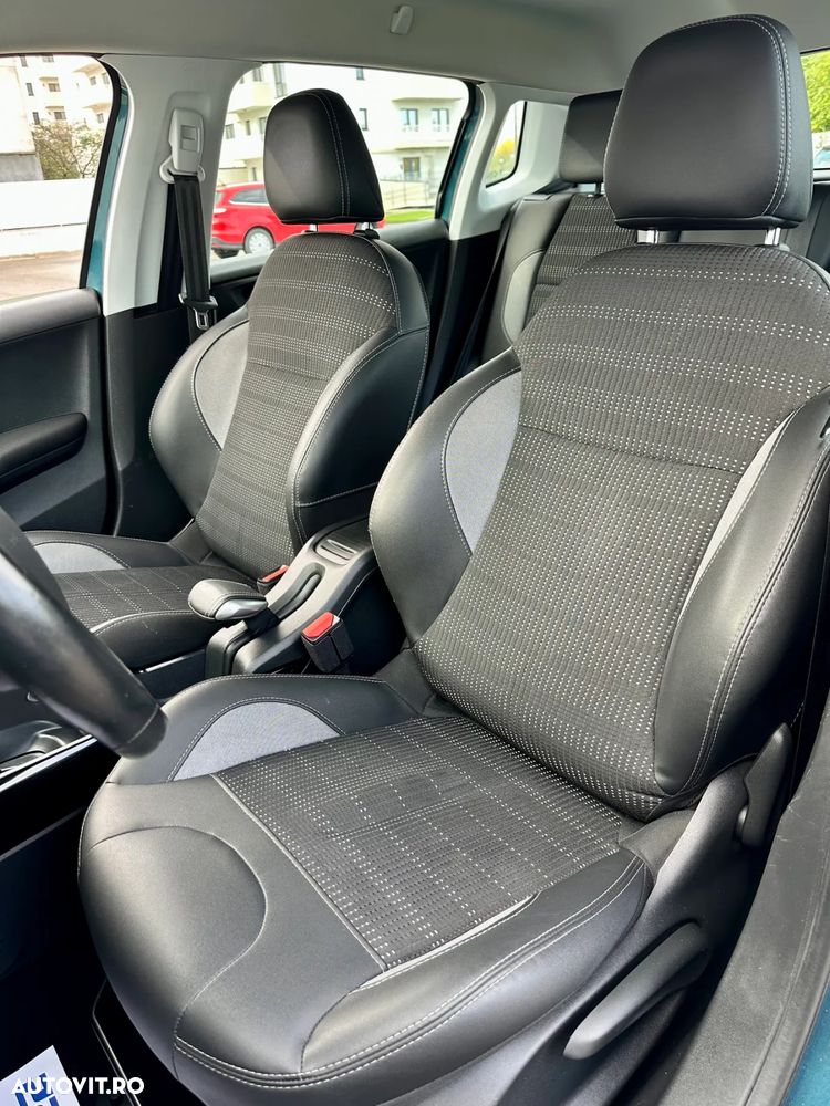 Peugeot 2008 - 6