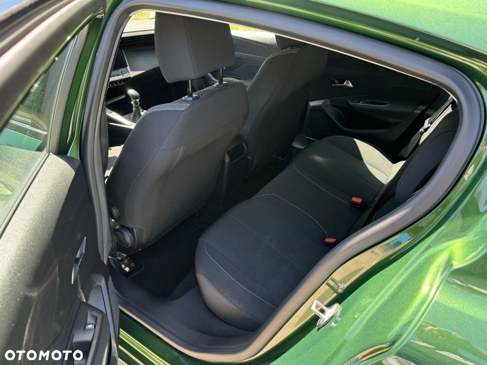 Peugeot 308 PureTech 130 GPF Stop & Start Allure Pack - 19