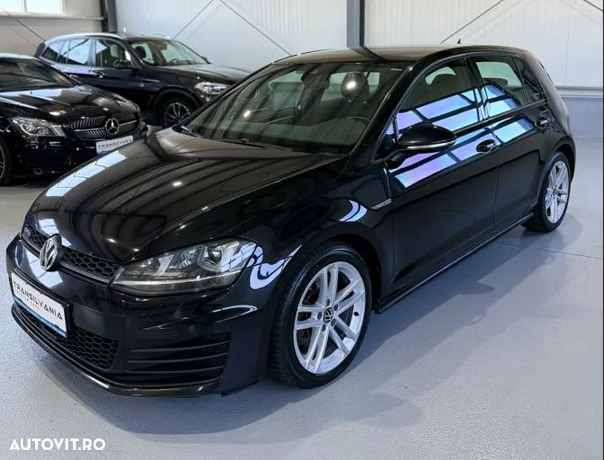 Volkswagen Golf GTD 2.0 TDI SCR DSG - 2