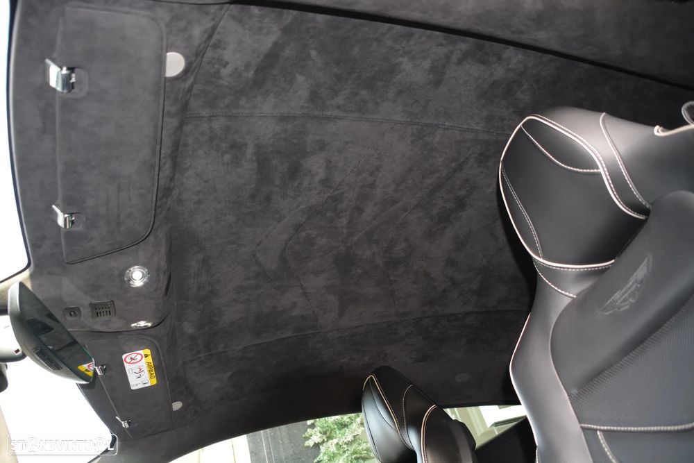 Aston Martin DBS Coupe Superleggera - 41