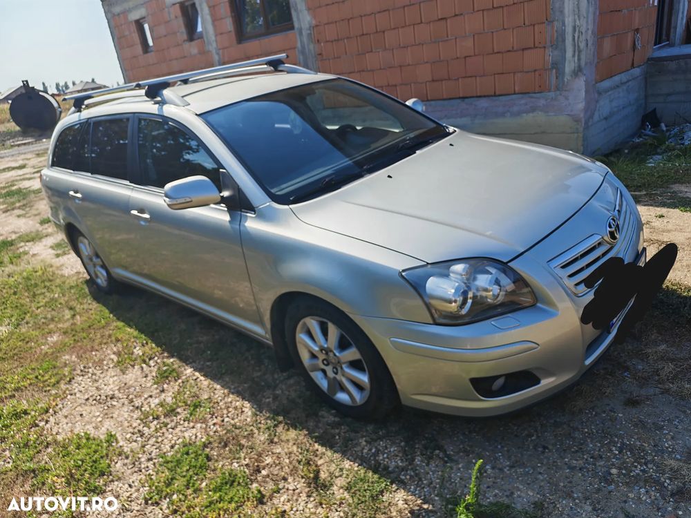 Toyota Avensis 2.0 D-4D Station Executive - 10
