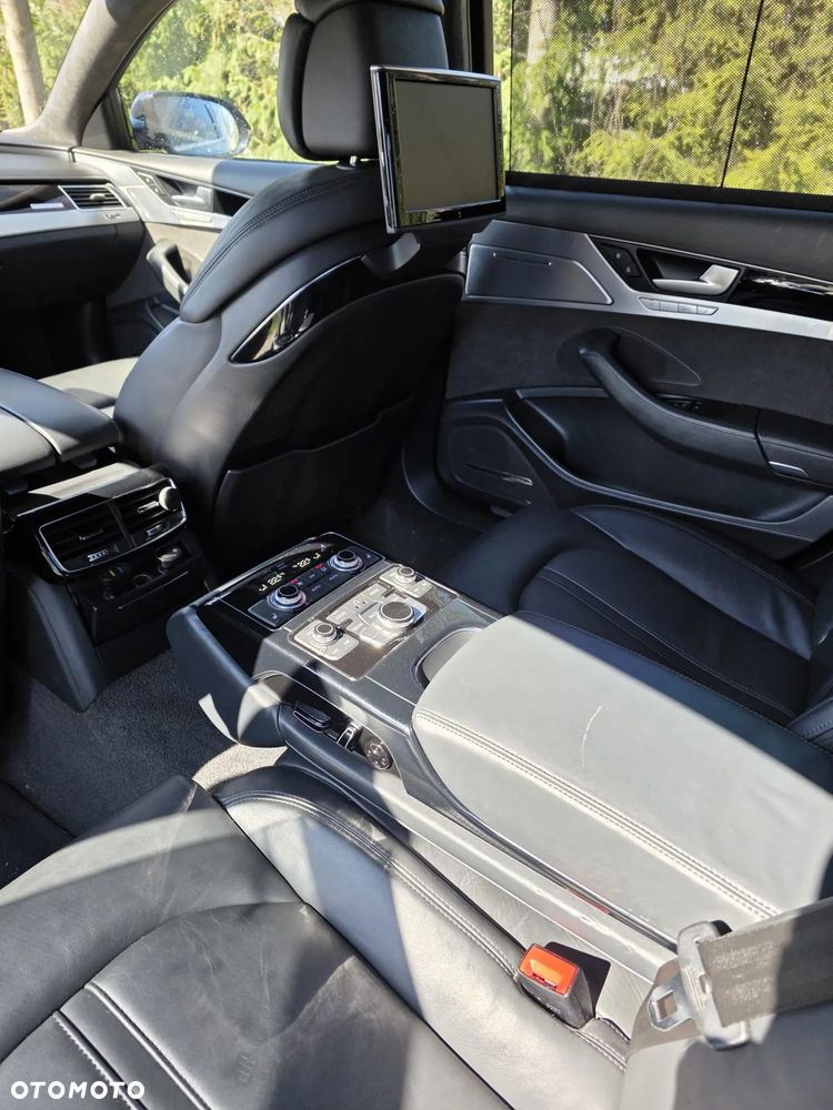 Audi A8 3.0 TDI clean diesel L Quattro - 12