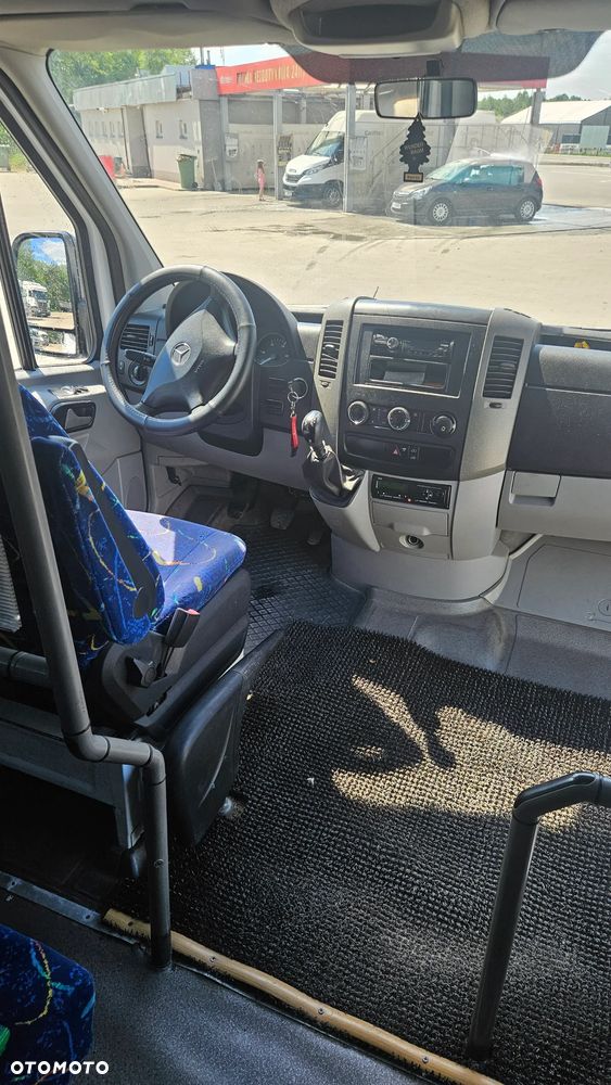 Mercedes-Benz Sprinter 516 - 7