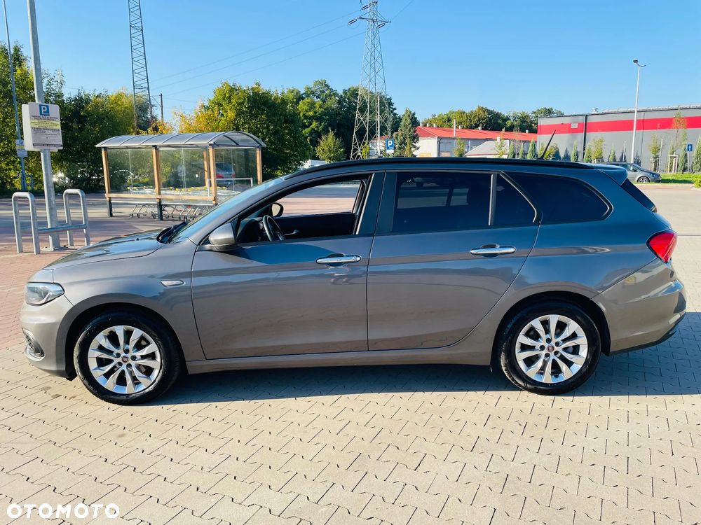 Fiat Tipo 1.4 16v Easy - 2