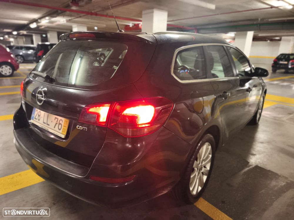 Opel Astra Sports Tourer 1.7 CDTi Cosmo - 33