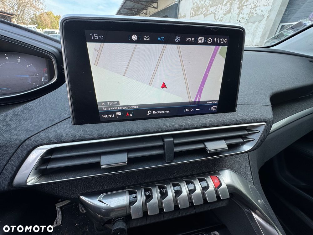 Peugeot 3008 PureTech 130 Stop & Start GPF Allure - 14