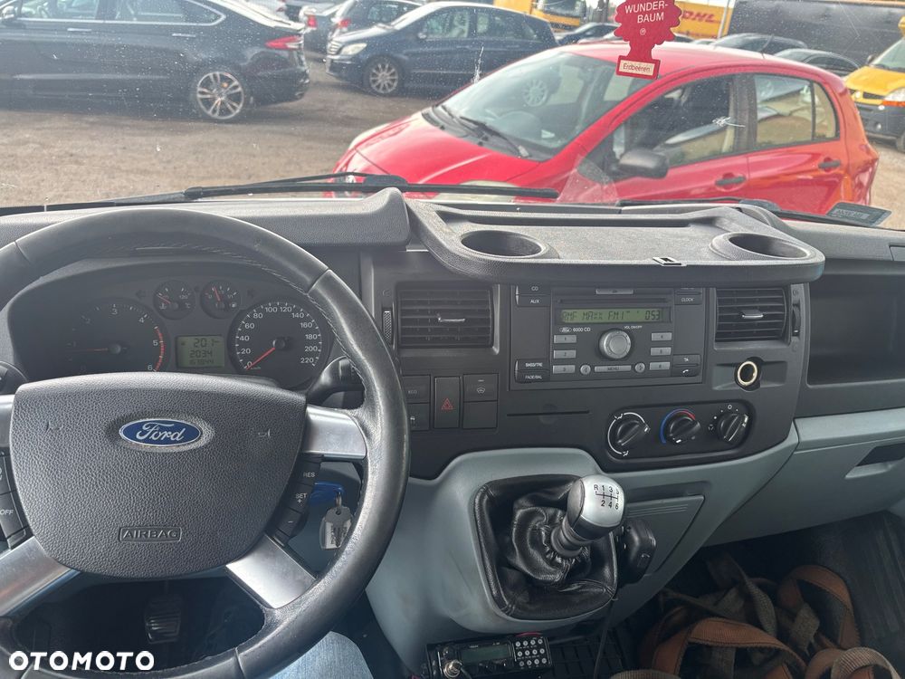 Ford Transit - 9
