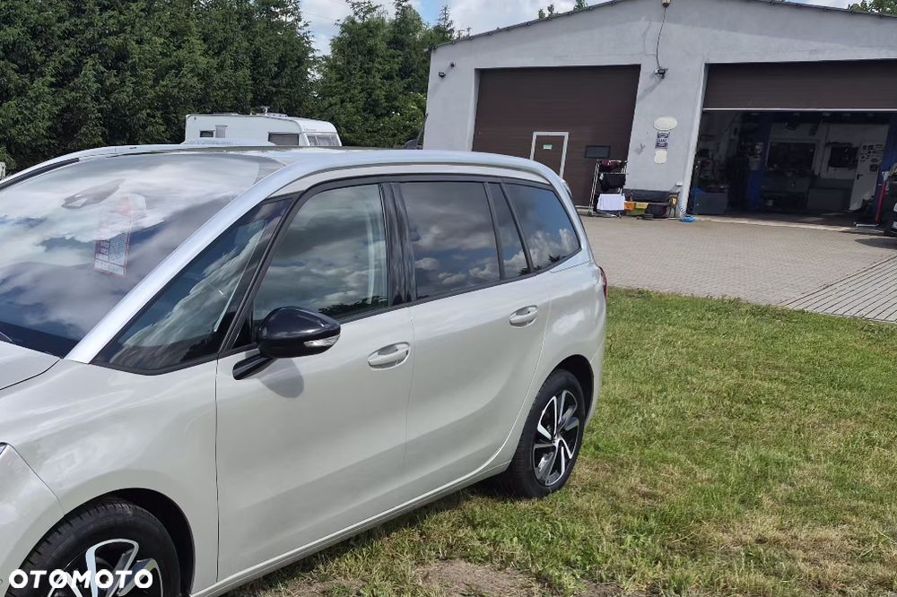 Citroën C4 SpaceTourer 1.5 BlueHDi Shine S&S EAT8 - 2