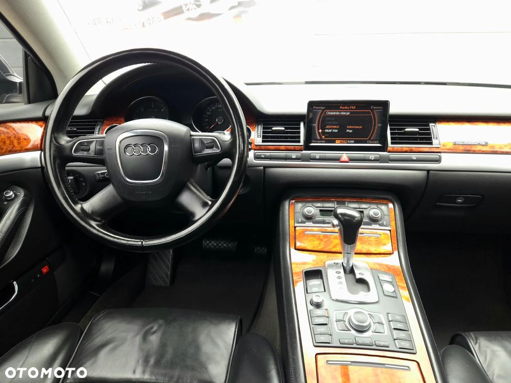 Audi A8 4.2 TDI DPF Quattro - 26