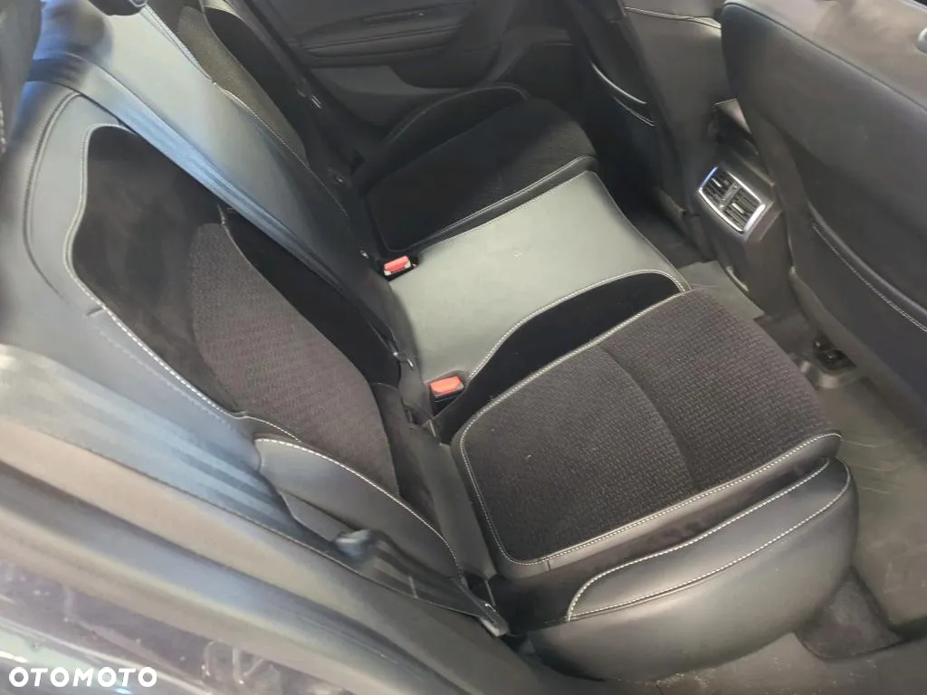 Renault Megane 1.5 Blue dCi Intens - 13
