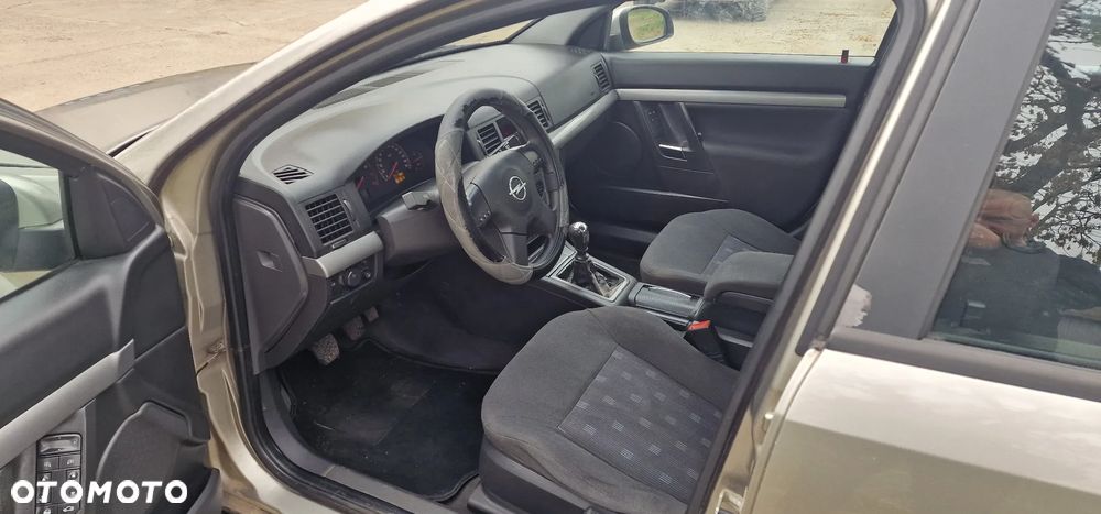 Opel Vectra 1.6 - 14