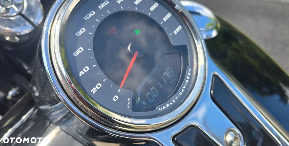 Harley-Davidson Softail Fat Boy - 33