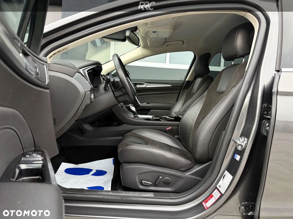 Ford Mondeo 2.0 TDCi Titanium PowerShift - 22