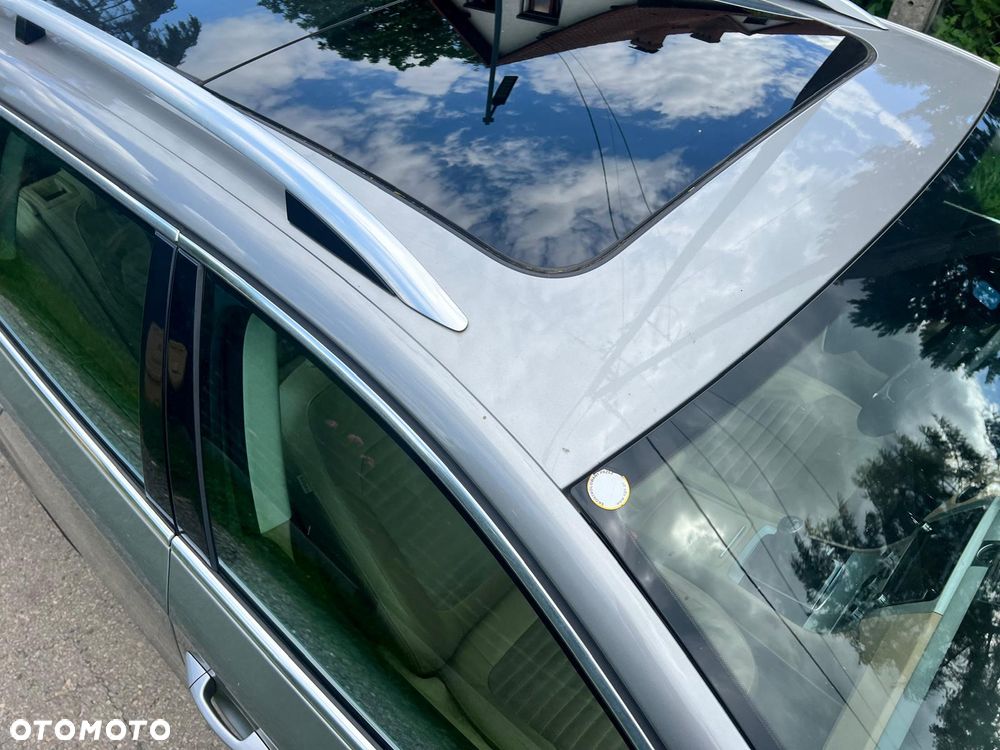 Volkswagen Passat 2.0 TDI Perfectline R-Style - 6