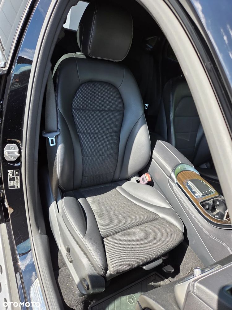 Mercedes-Benz GLC 200 d 4-Matic Business Edition - 20