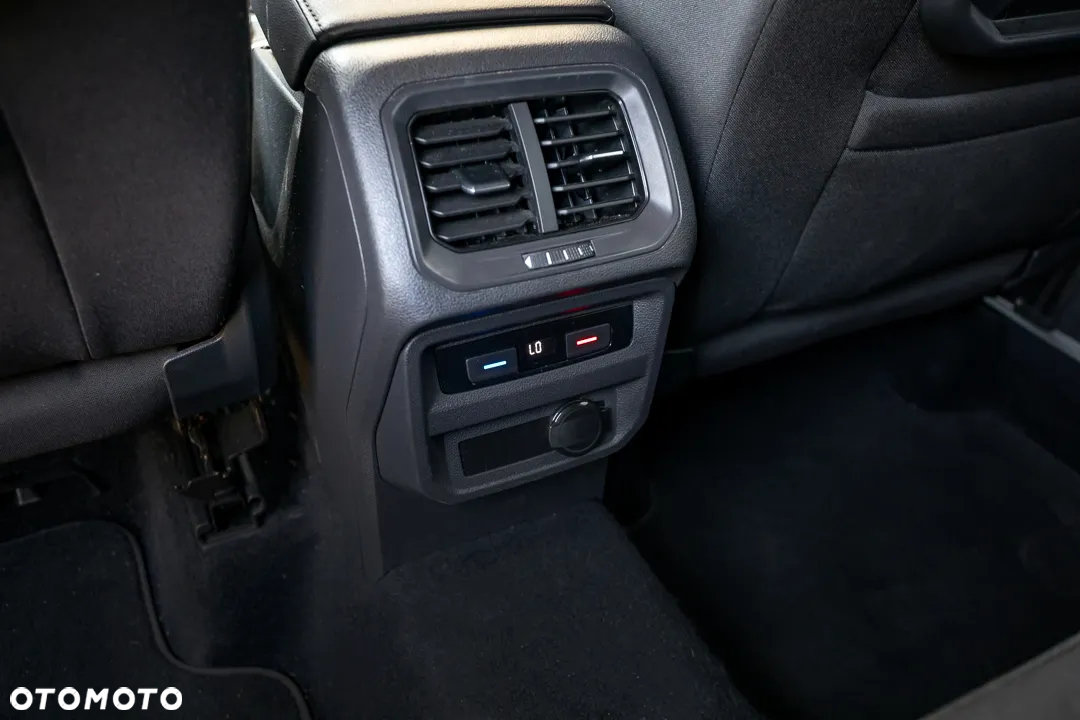 Volkswagen Tiguan 2.0 TSI 4Mot R-Line DSG - 30