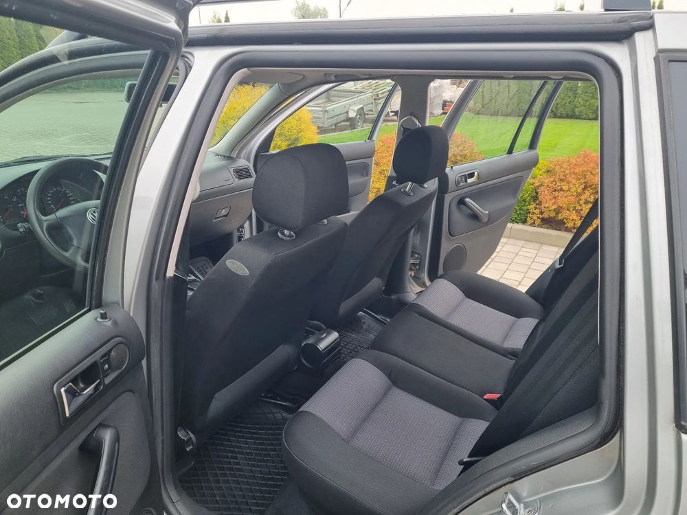 Volkswagen Golf 1.6 Trendline - 9