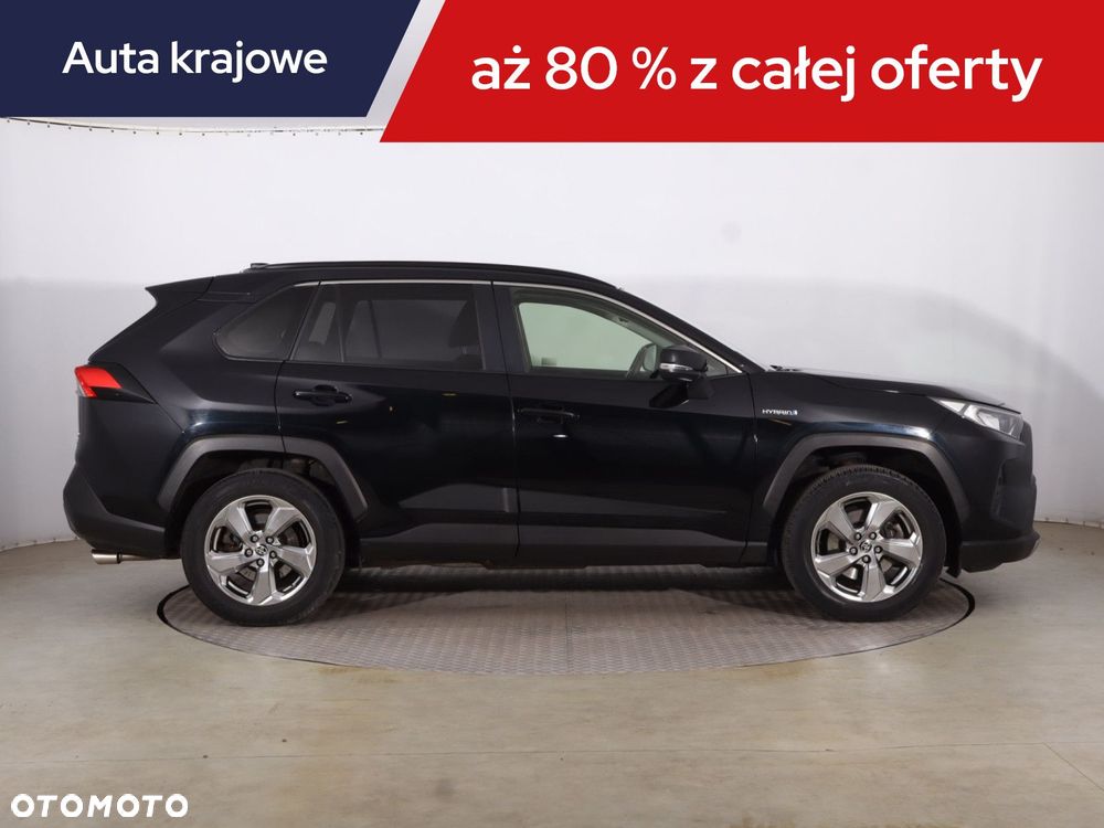 Toyota RAV4 - 8